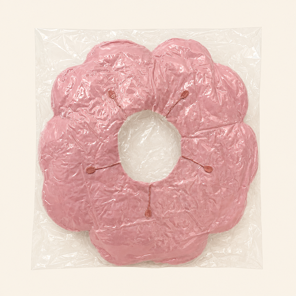 Plush Daisy Flower Throw Pillow – Pink